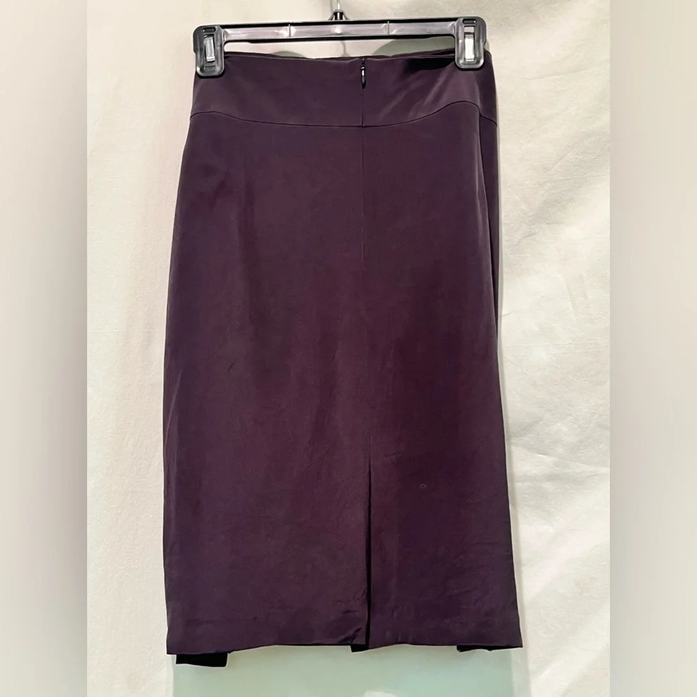 Elegant Vintage Navy Tie-Front Skirt - Picture 2 of 3
